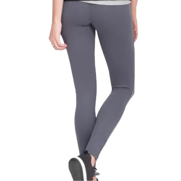 SPANX Grey Essential Shaping Leggings Size M - Picture 2 of 13